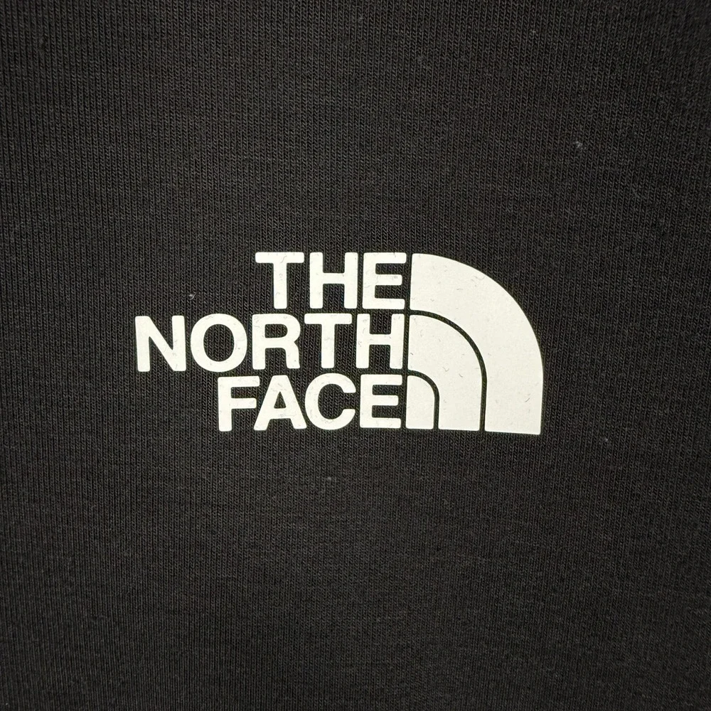 The North Face Wander 1/4 Zip Pullover Mens XL Black Thumbhole NF0A5371 Gorpcore